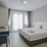 Ada *