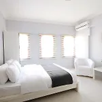 Ada Apartment *